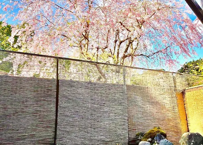 Fuji-Hakone Guest House